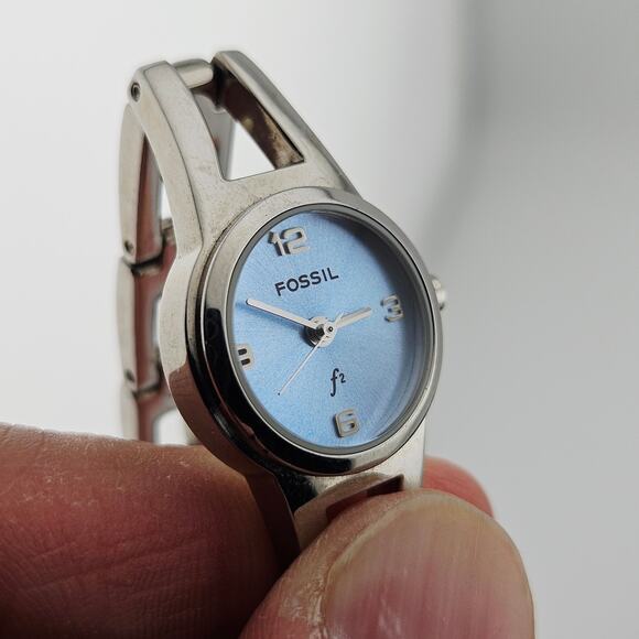 Fossil Silver Tone Bracelet Link Watch Light Blue Dial Y2K Iconic Style ES-9380 - Picture 3 of 7